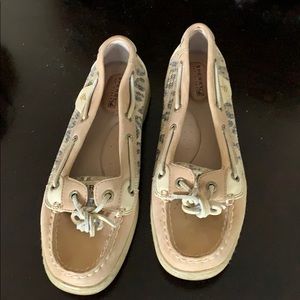 Speedy Top Slider boat shoe cheetah print